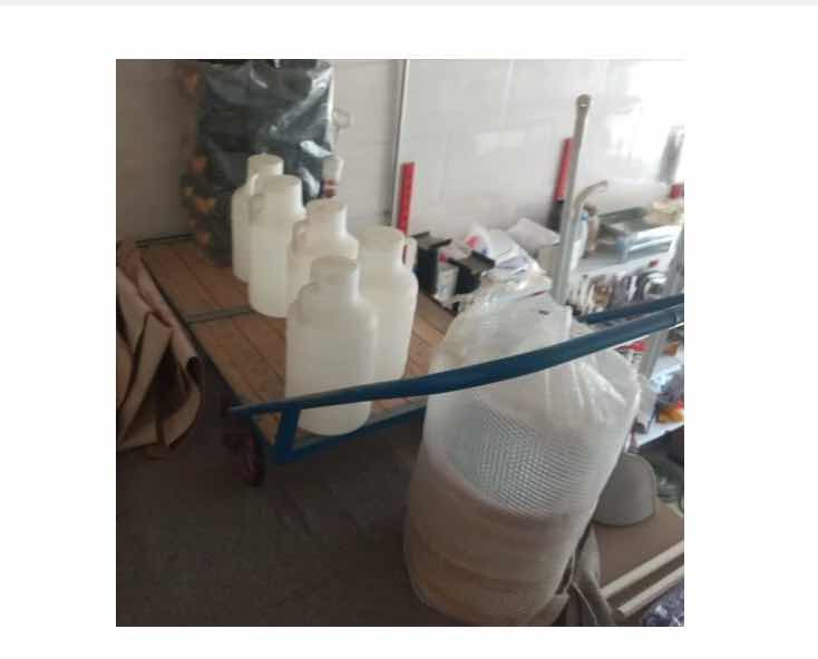 گاری 4 چرخ ( ساخت تمام انواع گاری ها و ترولی های سفارشی شما در کمترین زمان ممکن)